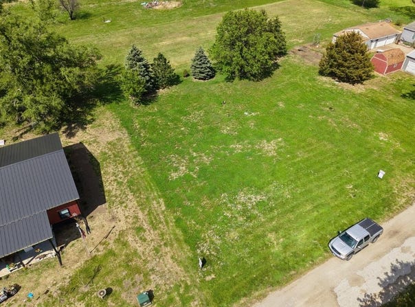 707 Washington Ave, Pacific Junction, IA 51561