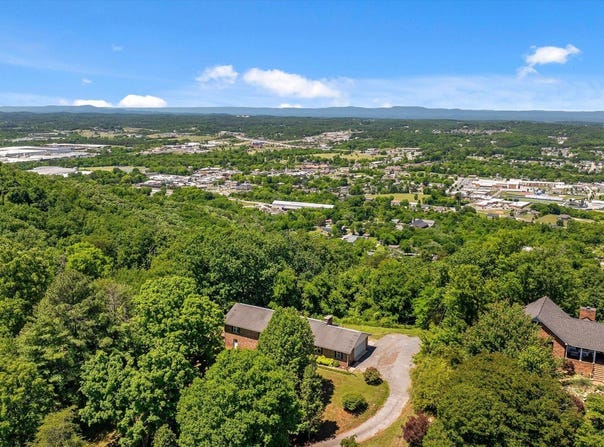 1653 Clearview Drive, Ringgold, GA 30736