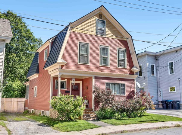 4 Cliff Street, Barre City, VT 05641