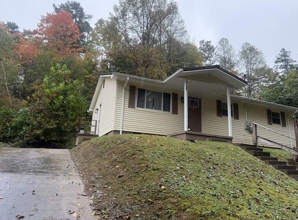 58 Hager Hill Loop, Hager Hill, KY 41222
