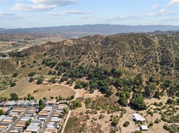 27772 Parker Rd, Castaic, CA 91384