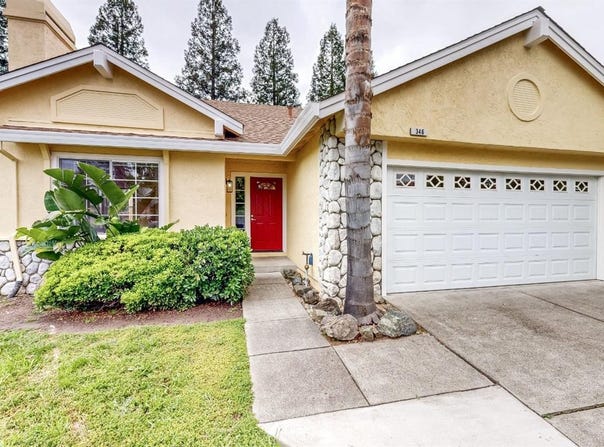 346 Summer Rain Drive, Windsor, CA 95492