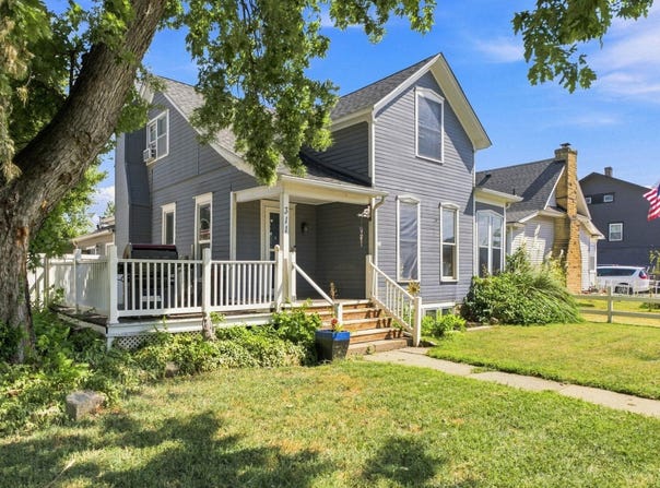 311 E 10th St, Wellington, KS 67152-4010