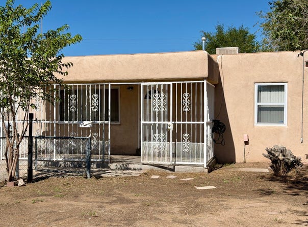 821 Ortiz Drive SE, Albuquerque, NM 87108