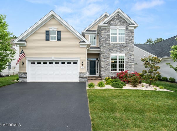 55 Ambermist Way, Forked River, NJ 08731