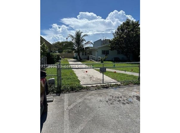 474 NW 26th Ave, Miami, FL 33125