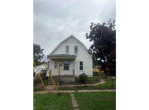 713 W 5th Street, Monroe, MI 48161