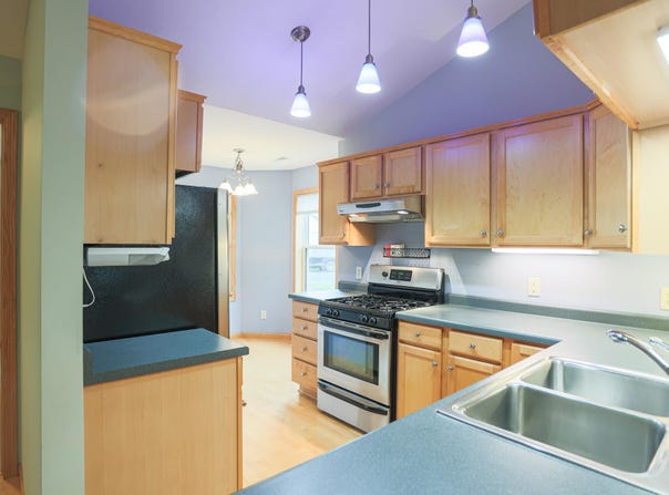 700 Leroy Lane, River Falls, WI 54022