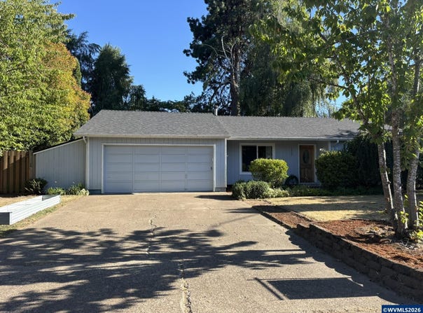 1335 Wildfang Dr, Independence, OR 97351-9660