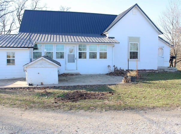 28249 Quince Road, Fairview, MO 64842