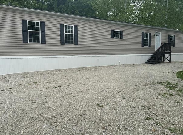 1577 Neff Road, St Clair, MO 63077