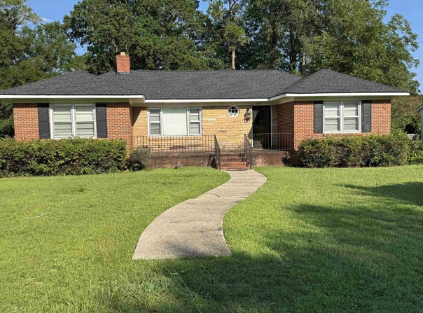 1008 N Withlacoochee Ave., Marion, SC 29571