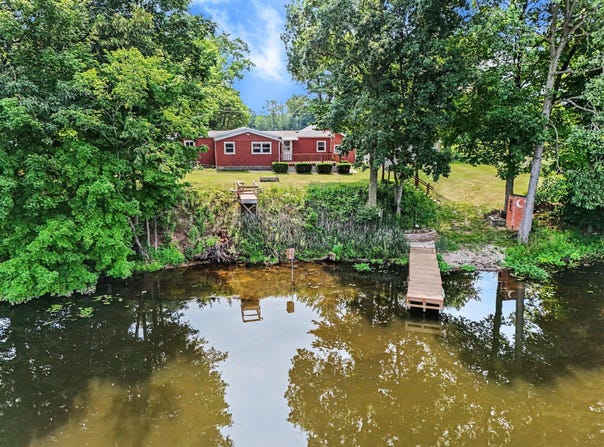 13492 Riverside Drive, Constantine, MI 49042