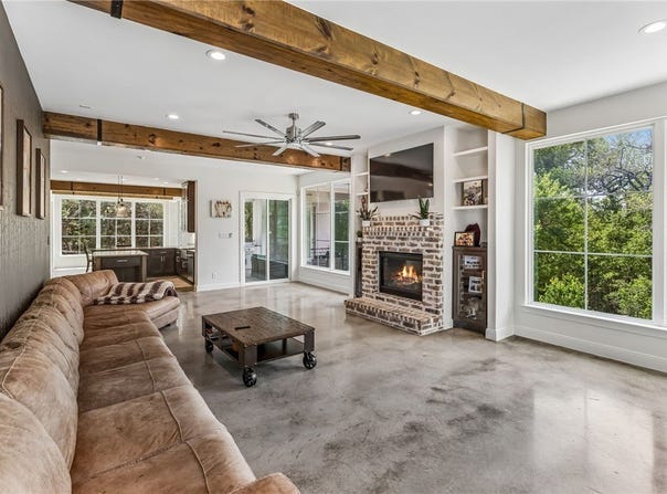 521 Rittimann Road, Spring Branch, TX 78070