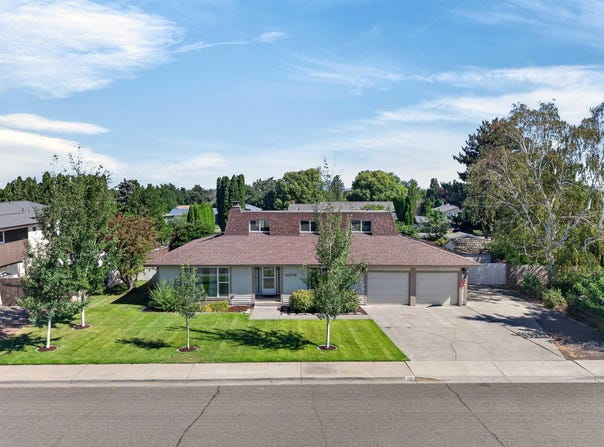 4008 W 18th Ave, Kennewick, WA 99338