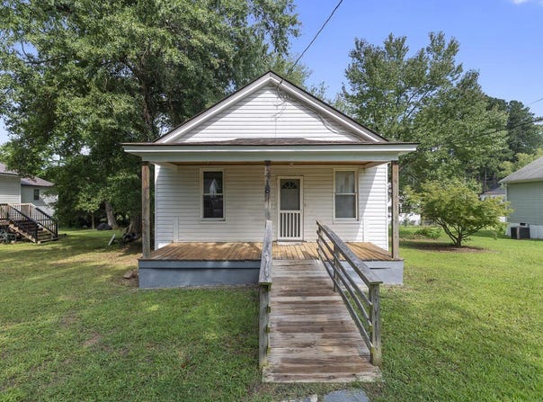 1418 12th Street, Victoria, VA 23974