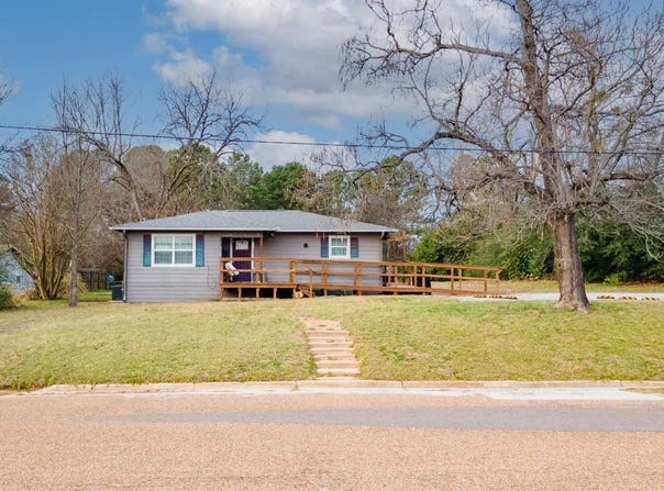 329 LYNCH, Hawkins, TX 75765