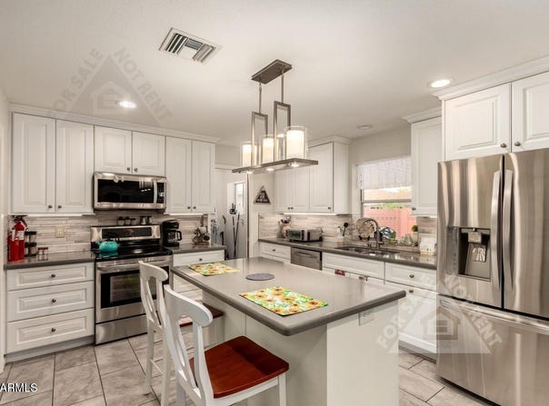 4734 E FLORIAN Circle, Mesa, AZ 85206