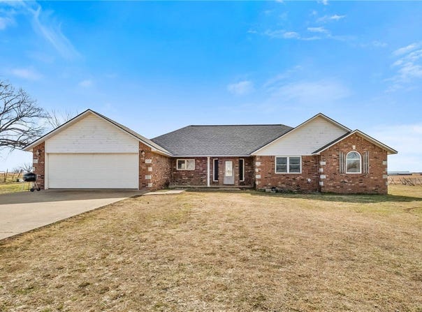 43244 685 Road, Jay, OK 74346