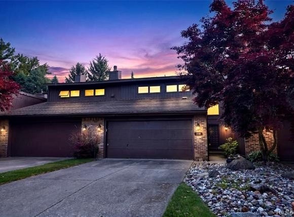 1448 Beaumont Court, Flushing, MI 48433