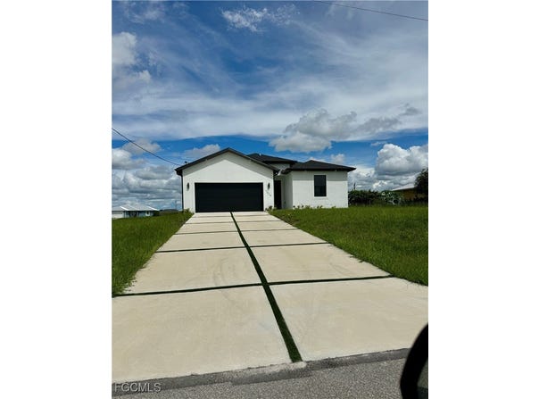 7029 Palpano Circle, Labelle, FL 33935