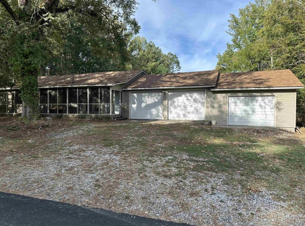629 Westbrook Street, Delight, AR 71940