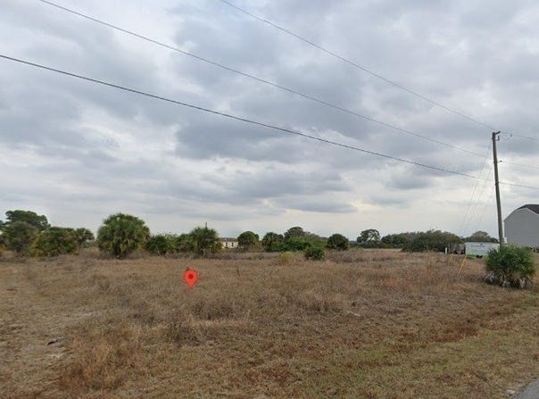 8017 Mangrove Circle, Labelle, FL 33935