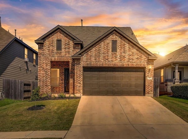 495 Eves Necklace Dr, Buda, TX 78610