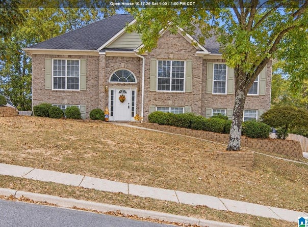 117 LANE PARK DRIVE, MAYLENE, AL 35114