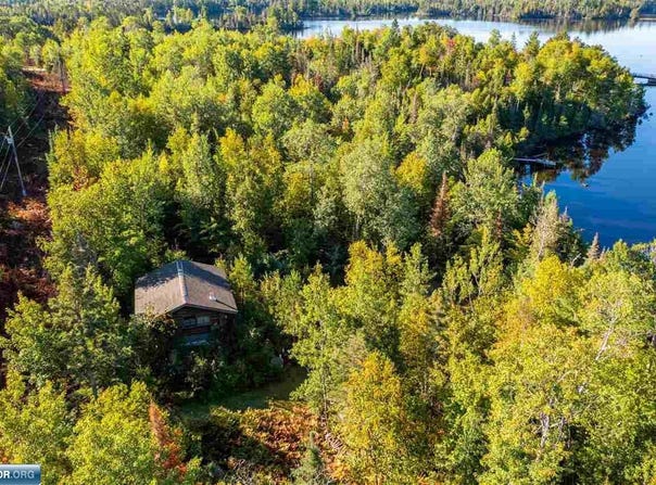 13848 Queen's Bay Rd, Ely, MN 55731