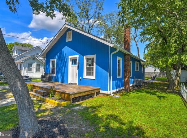 616 CHARLES Avenue, DEALE, MD 20751