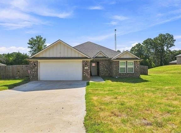 125 Rawlings Road, Durant, OK 74701