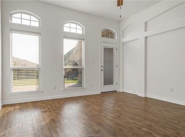 1066 Venice Drive, Bryan, TX 77808