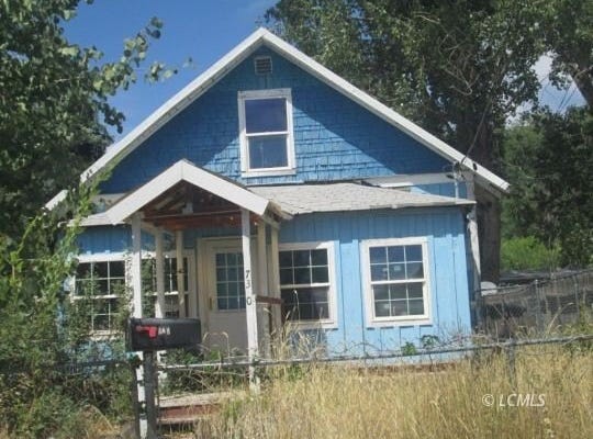 730 N 7th, Lakeview, OR 97630