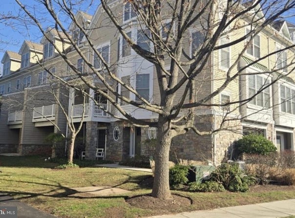 202 COBBLESTONE Drive, ARDMORE, PA 19003