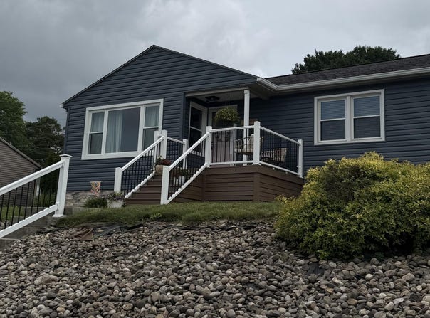 219 E 24th Avenue, Altoona, PA 16601