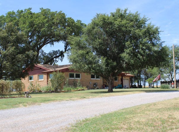 312 SW 20 RD., ANTHONY, KS 67003
