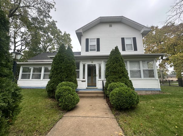 321 3rd Ave S, Onalaska, WI 54650