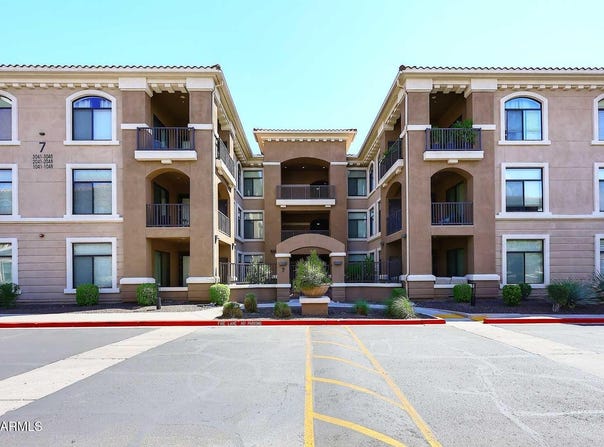 11640 N TATUM Boulevard, Phoenix, AZ 85028