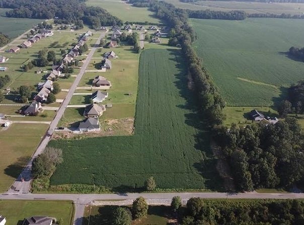North Drive, Almo, KY 42020