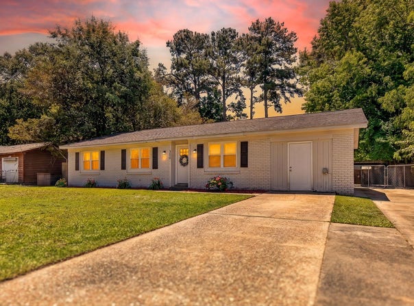 309 Logan Drive, Summerville, SC 29483