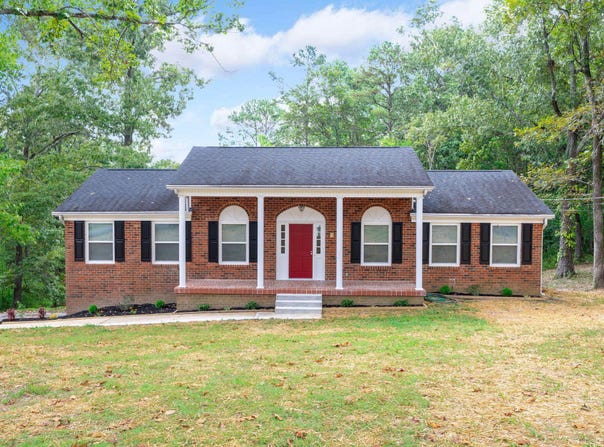 10810 Jenkins Circle, Soddy Daisy, TN 37379