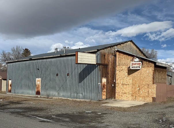 408 W PINE St, Mackay, ID 83251