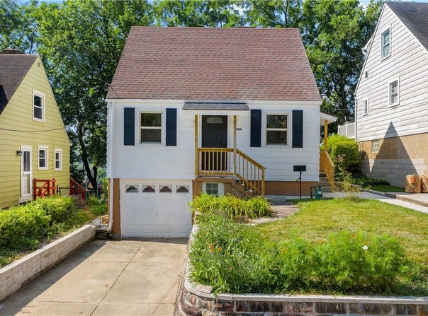 704 Crysler St, Brookline, PA 15226