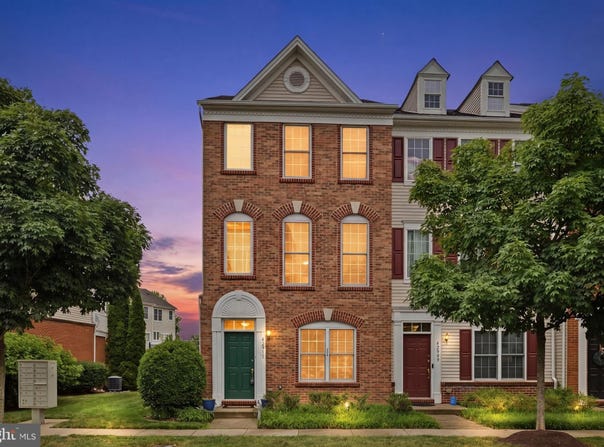 42911 PAMPLIN Terrace, CHANTILLY, VA 20152