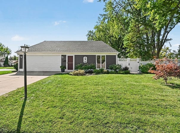 32 Springdale Road, Montgomery, IL 60538