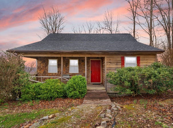 21 Dogwood Road, Burnside, KY 42519