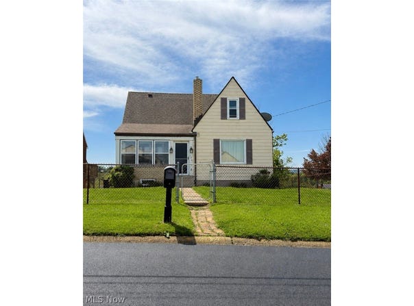 150 Owing, Weirton, WV 26062