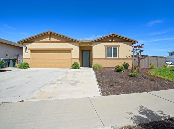 1398 Elkins Circle, Olivehurst, CA 95961