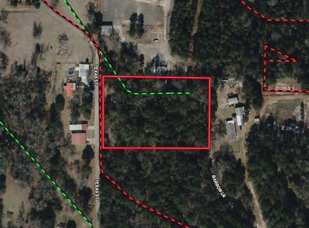 Barrow Lane, Gladewater, TX 75647